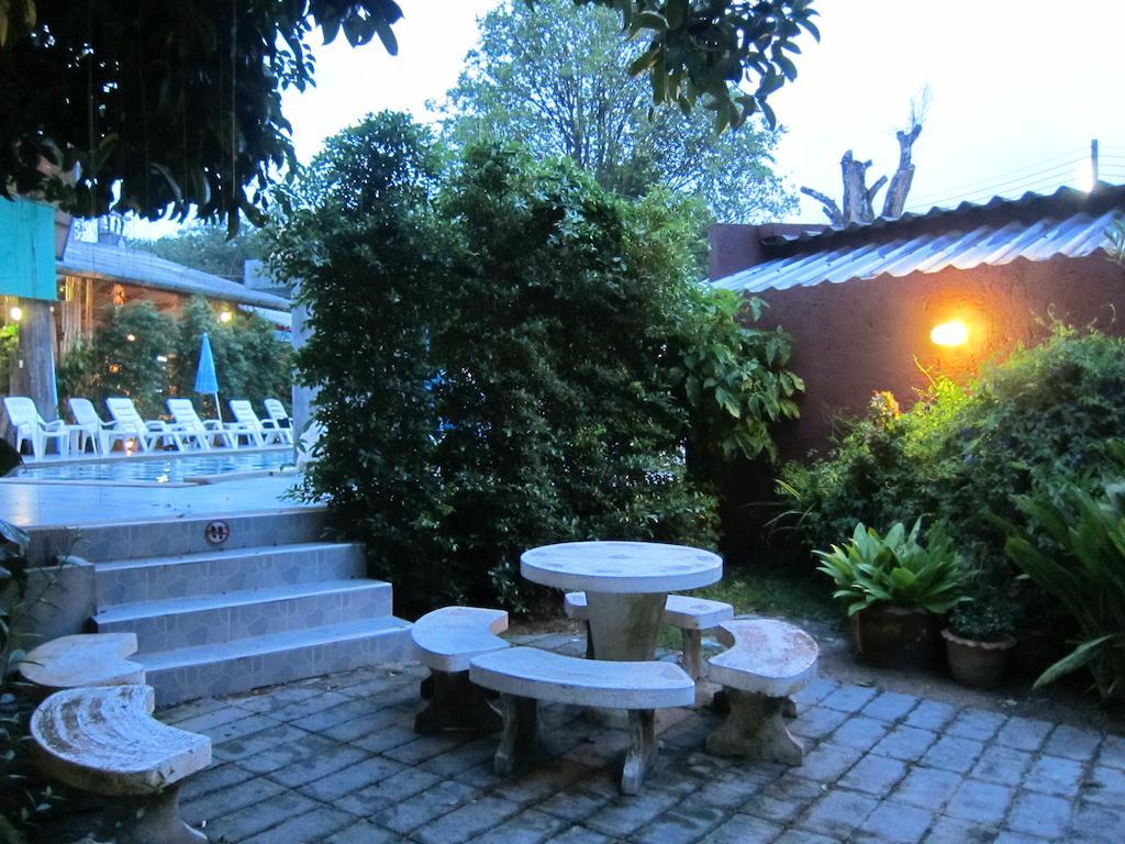 Forest Bungalows & Mama'S Restaurant Chalong Exterior photo
